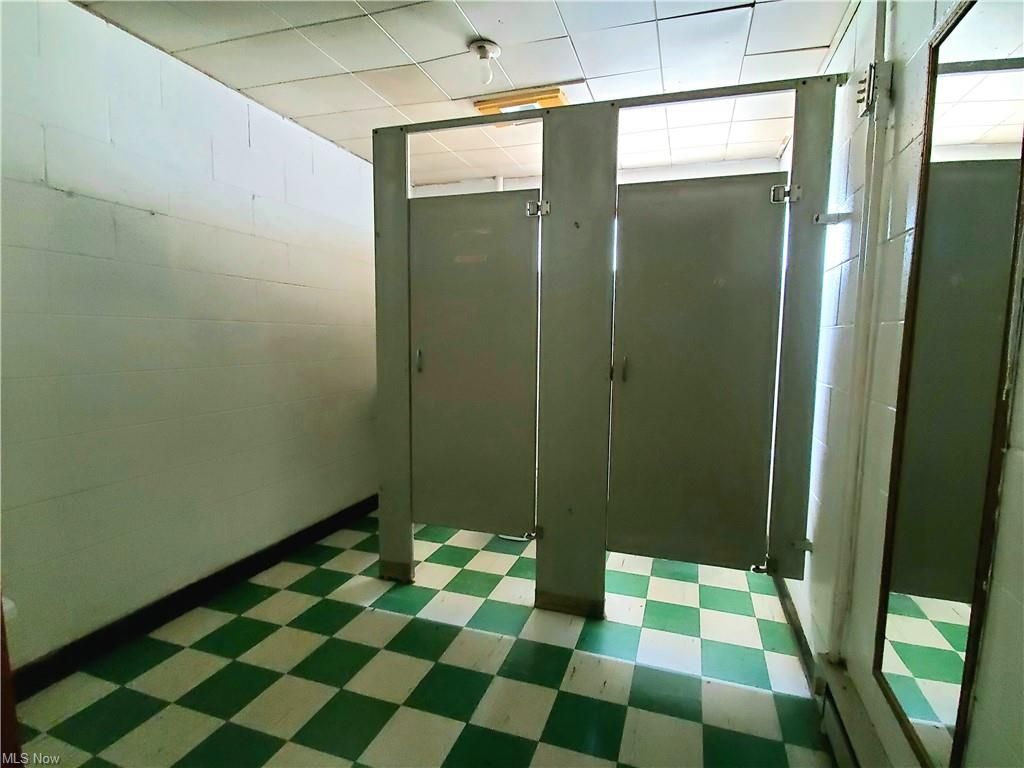 N 2nd Street: N 2nd Street, Middleport, OH 45760